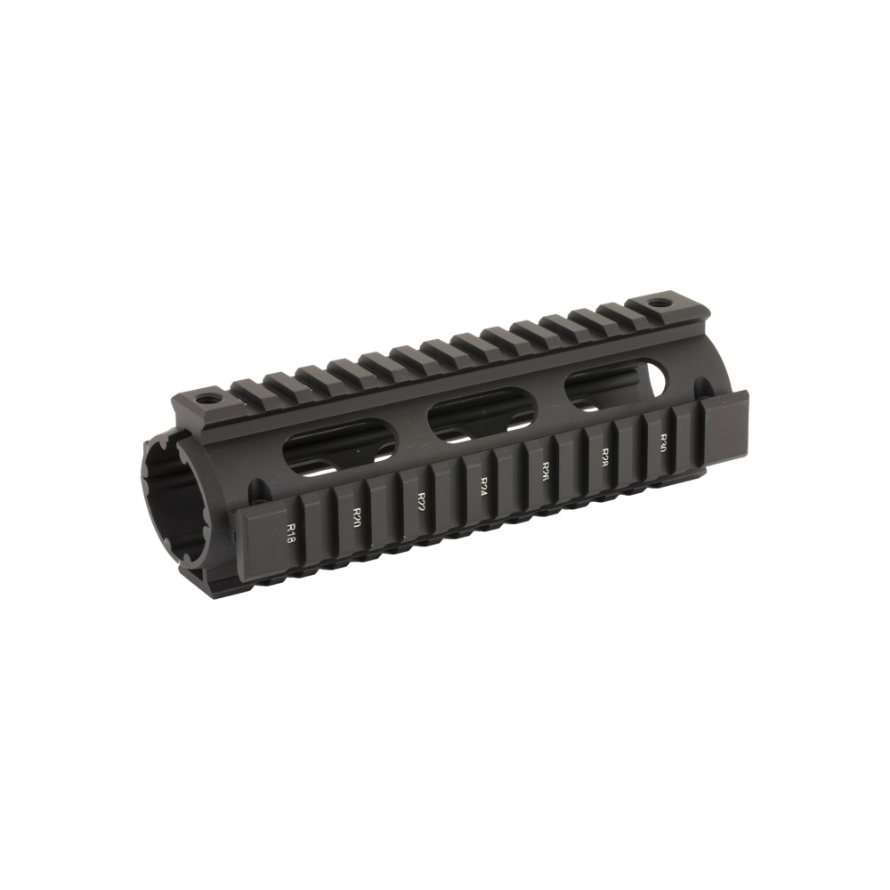 UTG PRO 4/15 CARB QUAD RAIL BLK